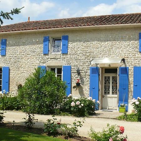 Le Clos De La Vigne Μοντρέιγ Εξωτερικό φωτογραφία